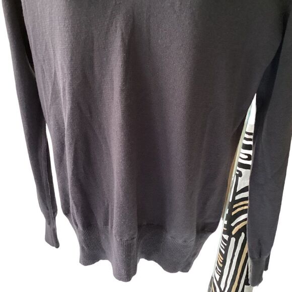 Gap grey basic Italian merino wool sweater pullover, large.  0529 - Picture 5 of 6